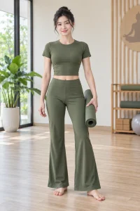 Bộ Yoga Croptop Cổ Tròn Quần Loe Xanh Rêu
